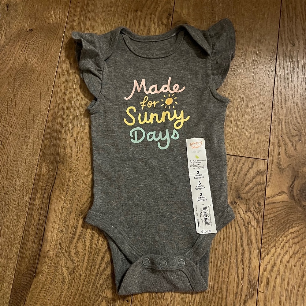 Baby girls onesie 3 months NWT